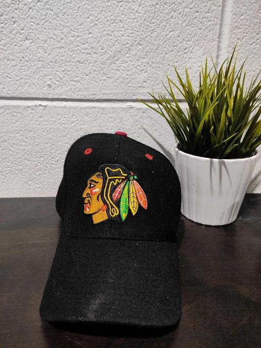Vintage Nike New Era 9Forty Chicago Blackhawks Hockey NHL Hat Adjustable