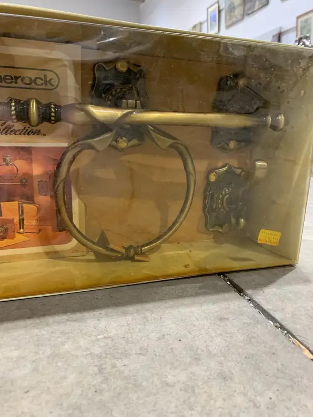 Amerock Bathroom Hardware Set
