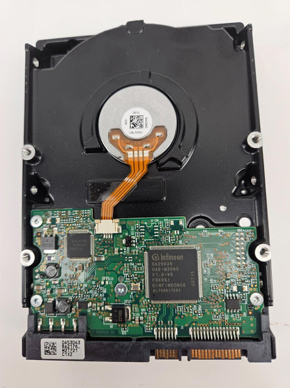 Hitachi HDT725032VLA380 320GB Sata Hard Drive