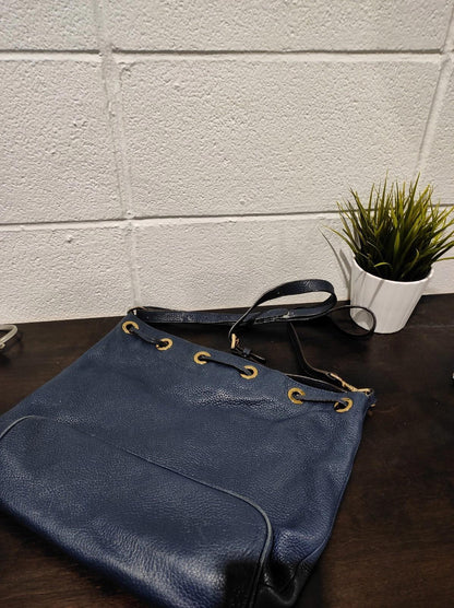 Michael Kors Jules Large Convertible Drawstring Shoulder Bag-Black