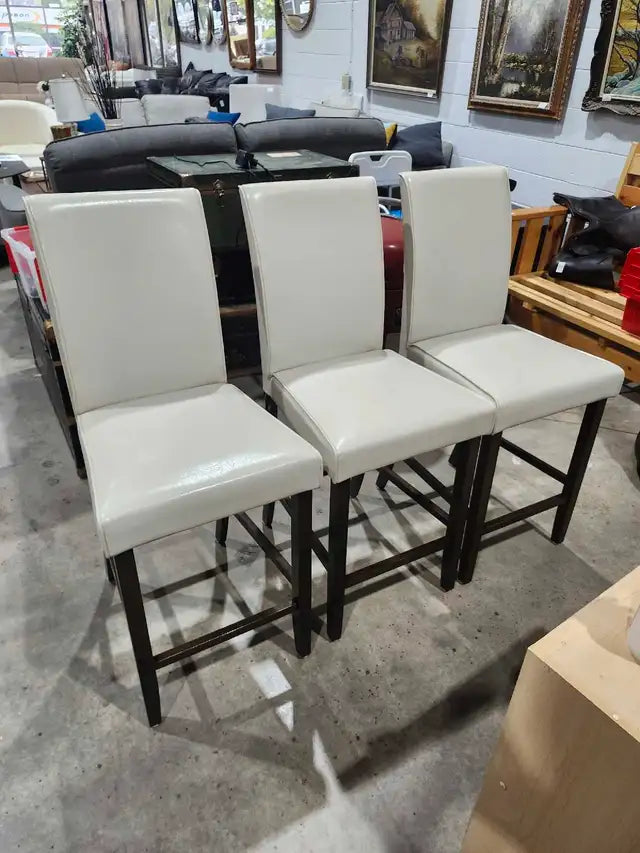 Set of 3 Vinyl Bar Stools