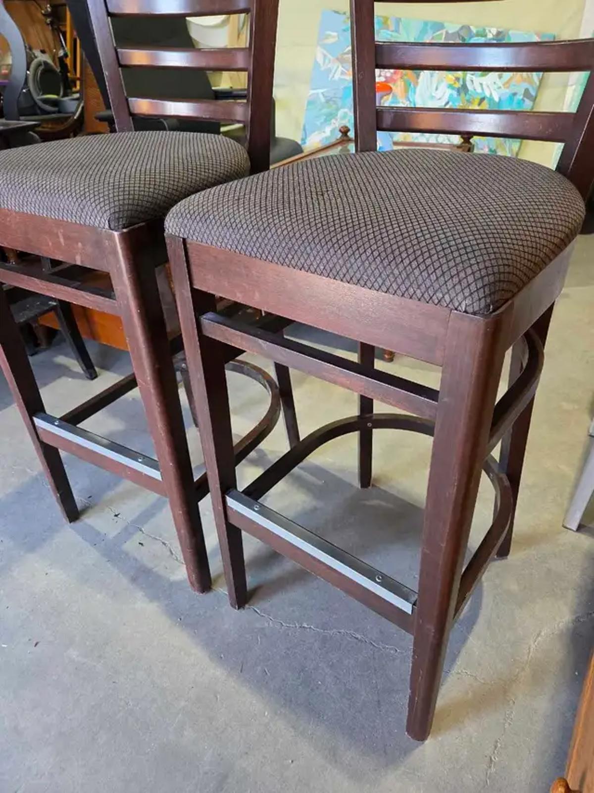 2x Wooden Bar Stools - 30"