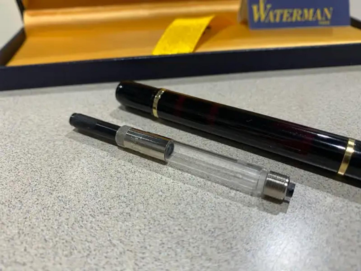 Waterman Fountain Pen with refillable cartridge