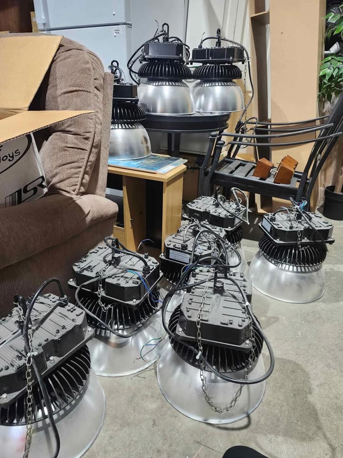 LED Highbay Light HB3-2004-2 *11 Available*