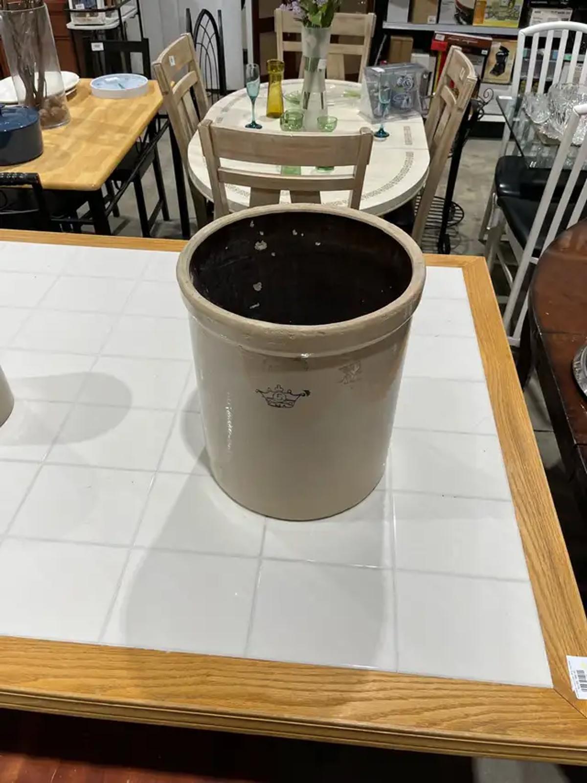 Large Vintage Style Ceramic Planter