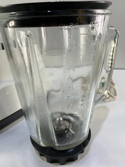 Vintage lona 12 Speed Solid State Blender