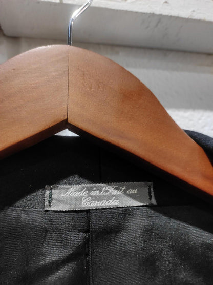Holt Renfrew Black Blazer Fitted Wool Work Wear Business