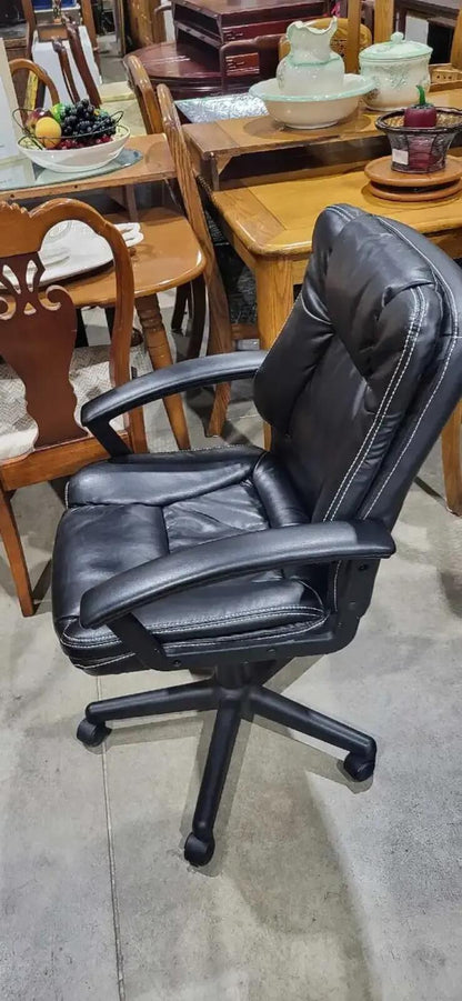 Black Manager's Office Chair - Adjustable