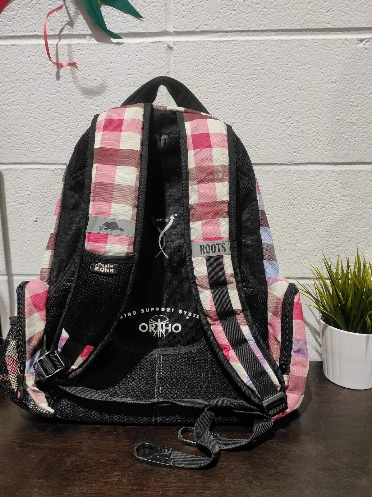 Roots Backpack Book Bag Plaid Pink Gray Black Pockets Zipped Beaver Bags