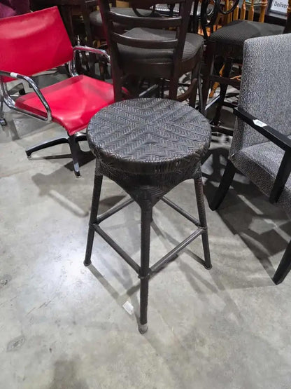 Resin Wicker 30" Bar Stool - Swivel