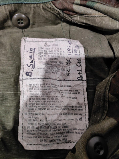 Vintage US Army Camo Lined Field Jacket "B. Swein" Cold Weather Size Medium