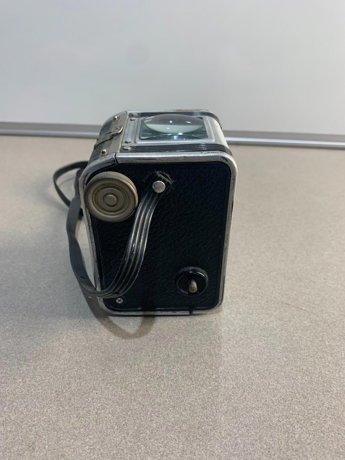 Appareil photo vintage Kodak Duaflex à double objectif