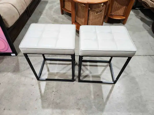 Set of 2 Grey Faux Leather Stools
