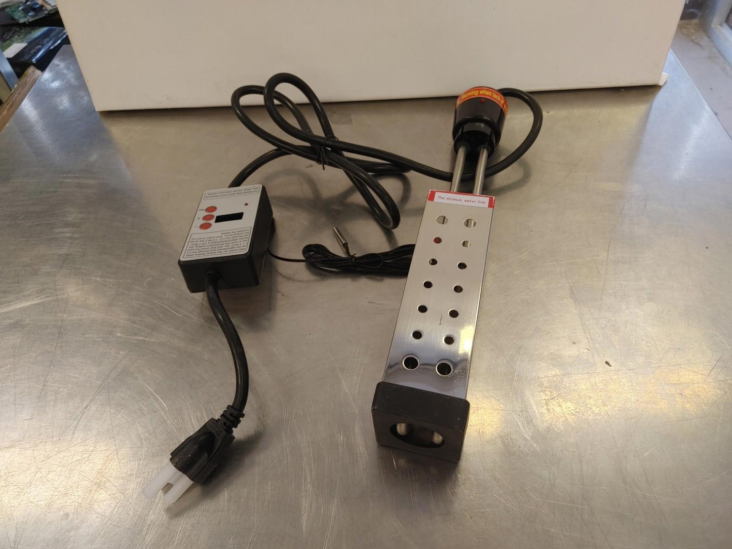 Brand New Electric Water Coil Heater Silver/Black
