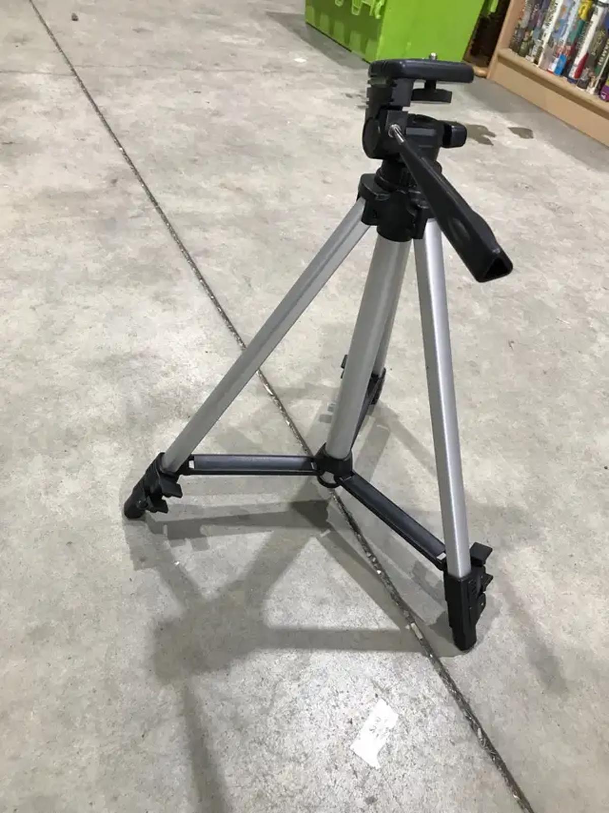 Small Camera Tripod