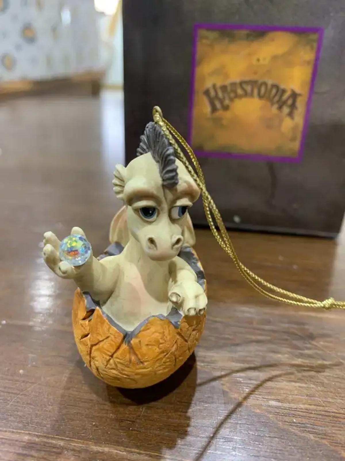 Krystonia Hello #765 dragon egg ornament