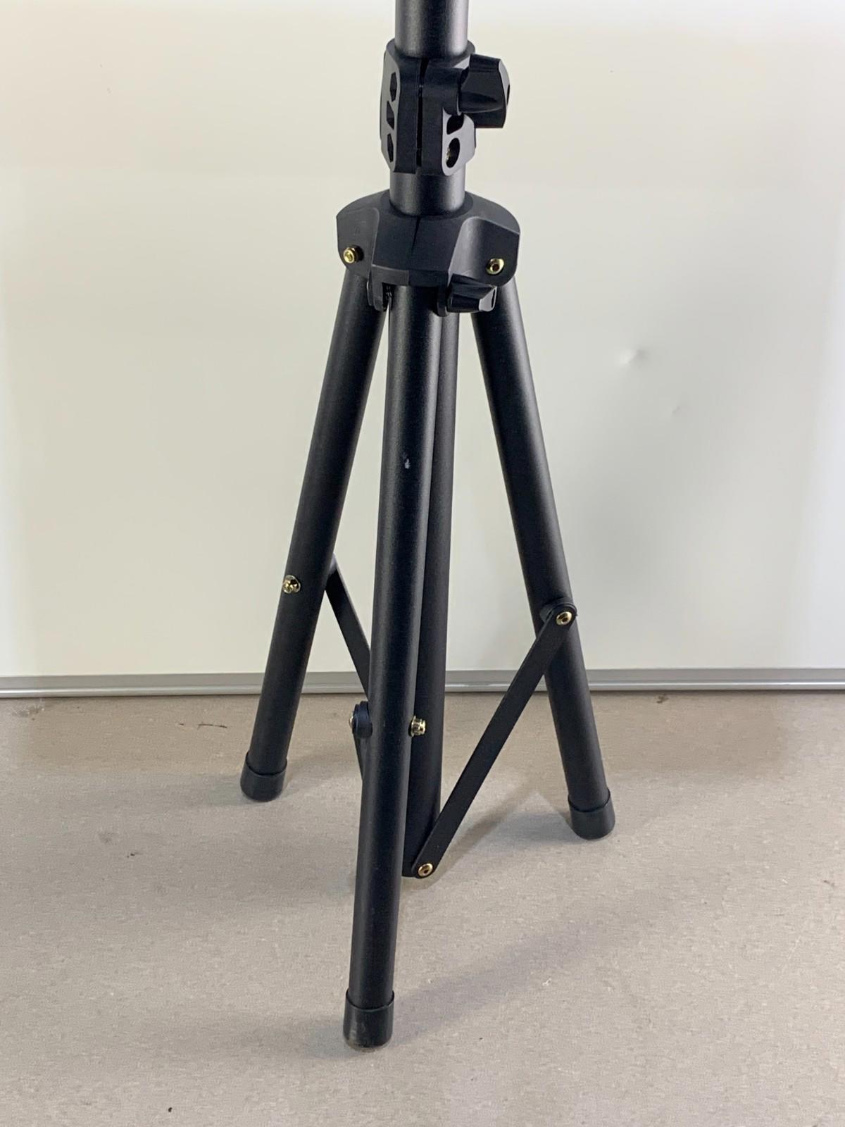 Support de projecteur AMADA inclinable, modèle AMPS03