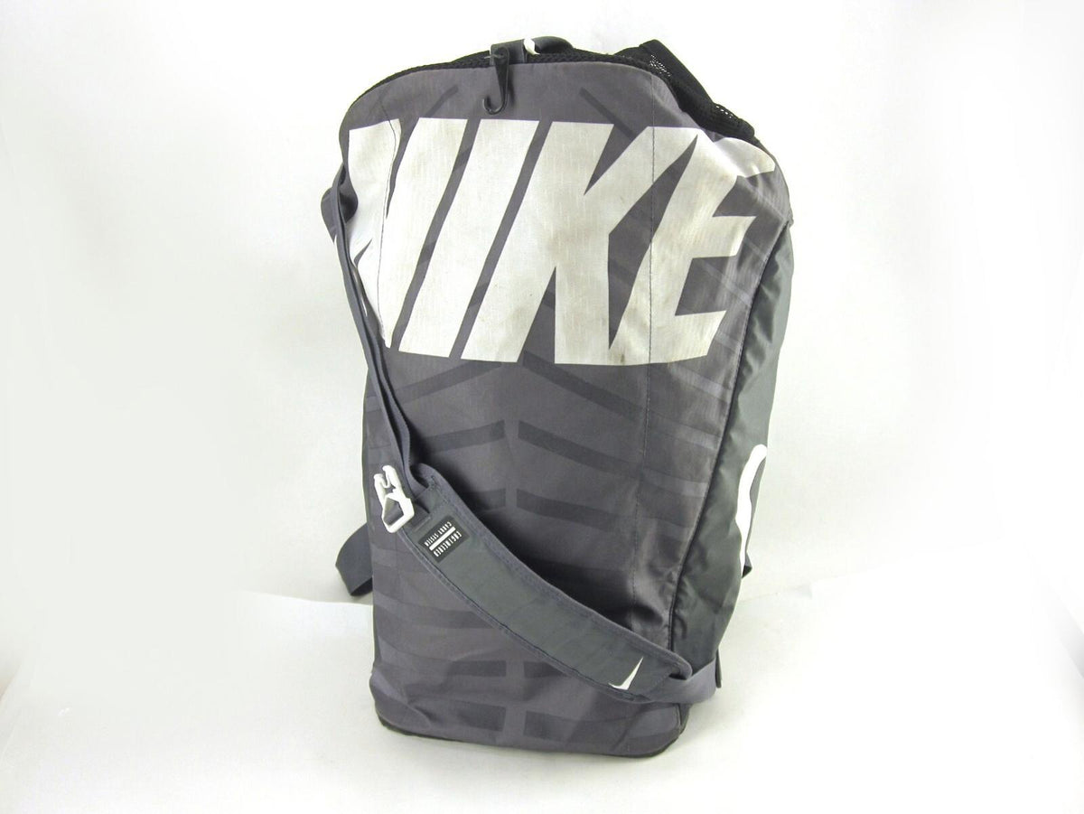 Nike Alpha Adapt Duffle Bag With Cross Body Strap, NHL Winnipeg Jets Team Issue