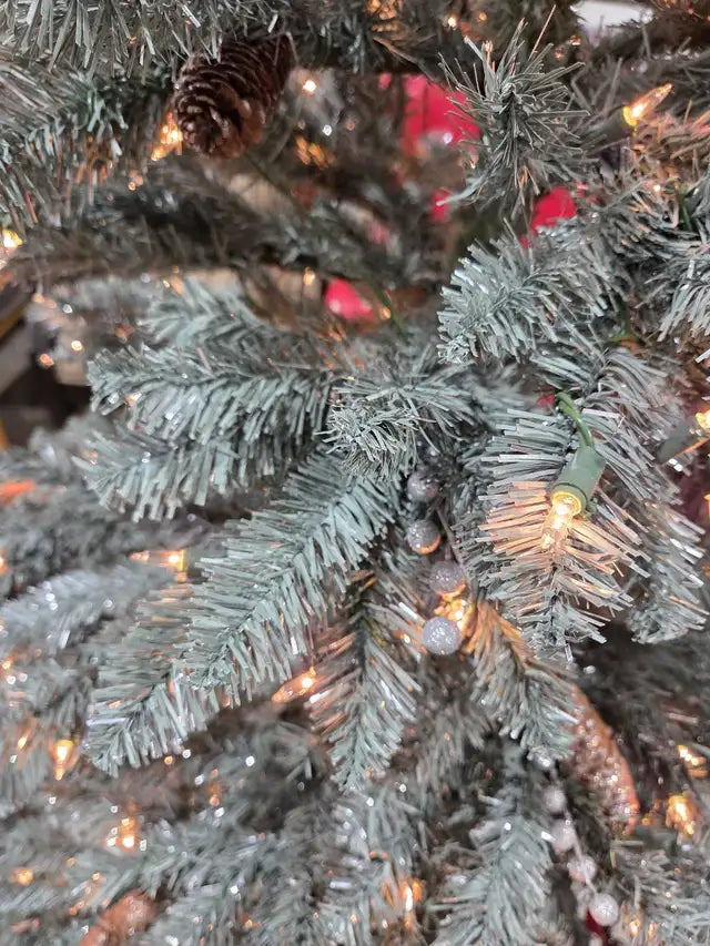 Holiday Time 7ft Prelit Christmas Tree