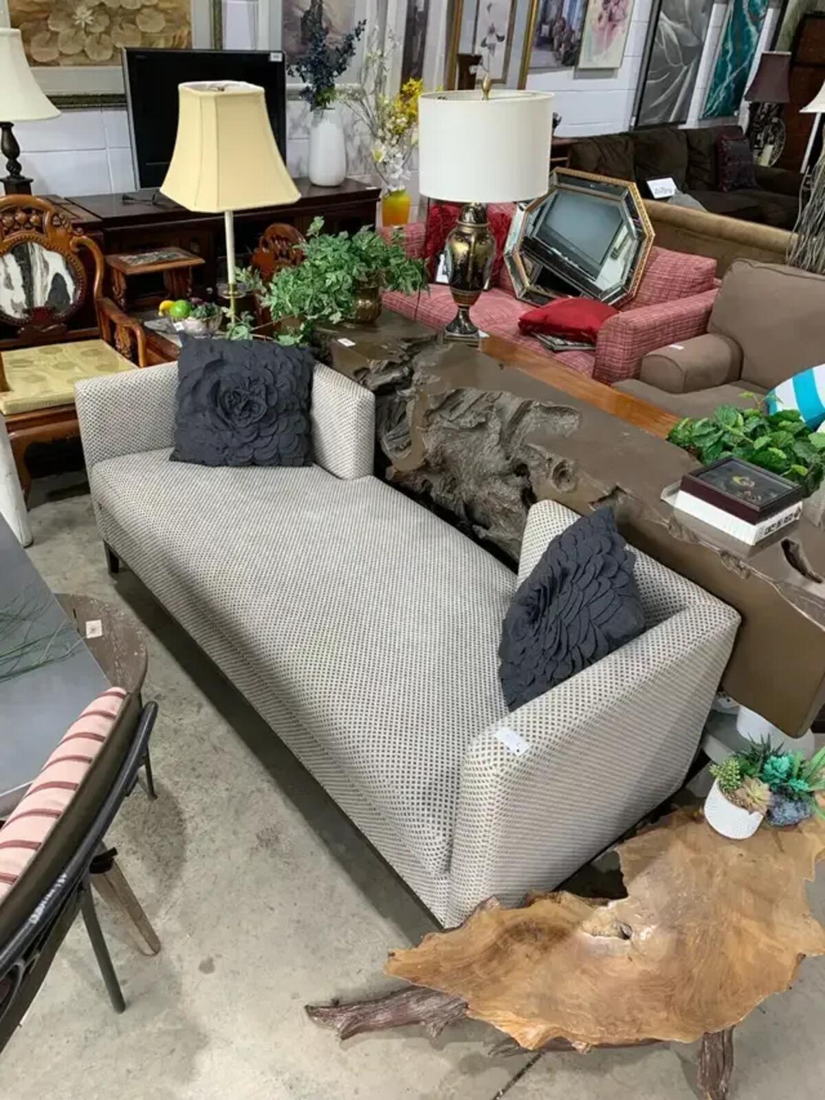 Modern Gresham House Daybed