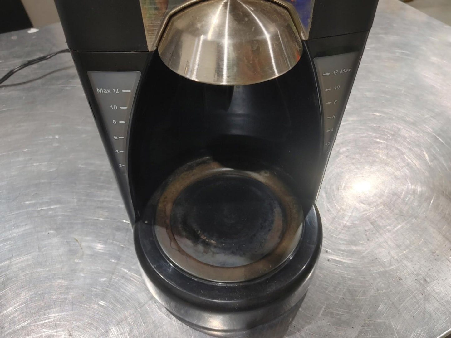 Good Condition Oster 12 Cup Programmable Coffeemaker 3307-33 Tested Works Black