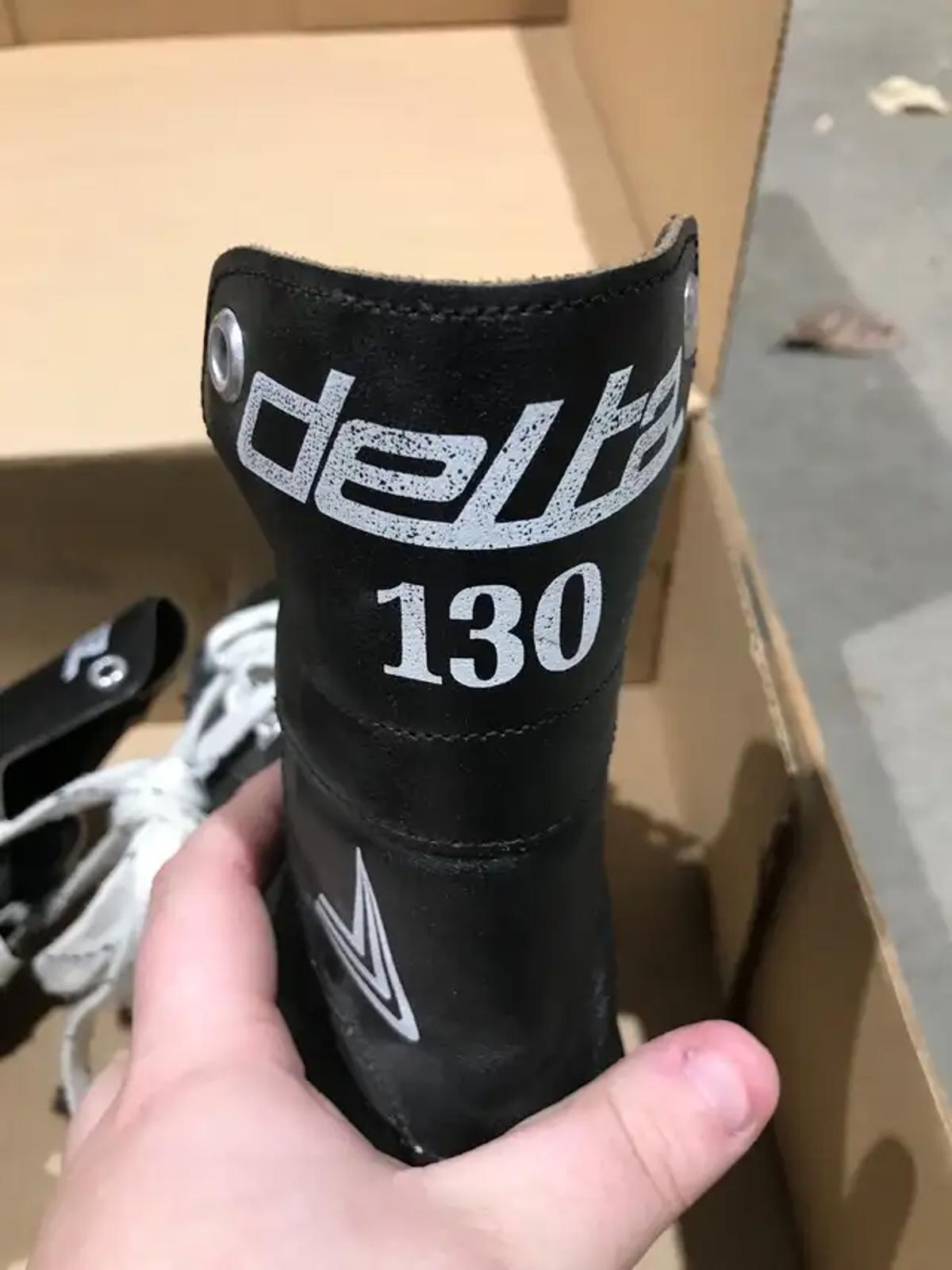 Delta 130 Skates