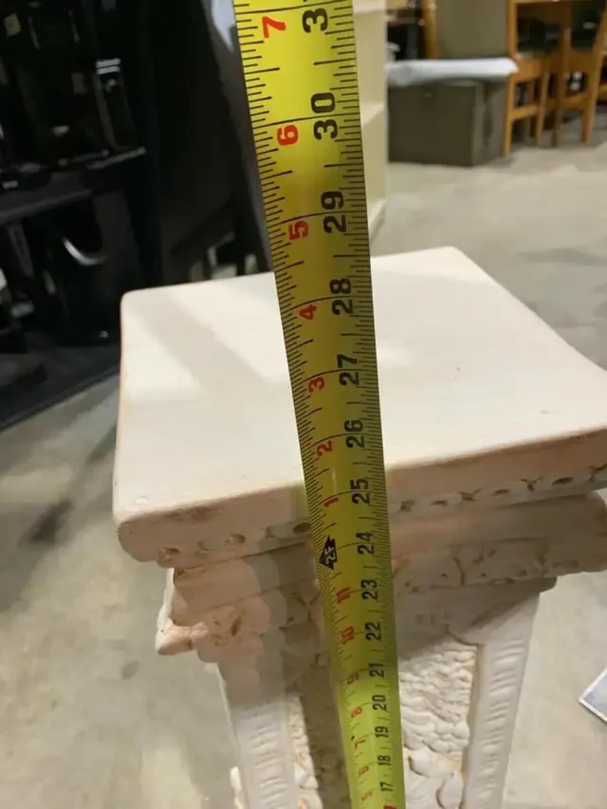 Floral Plant Pedestal