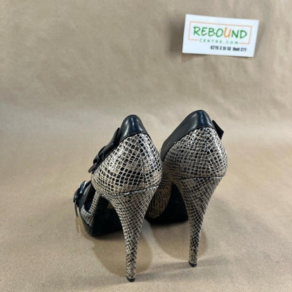 Vintage Guess by Marciano Snakeskin High Heels (Size US 6)