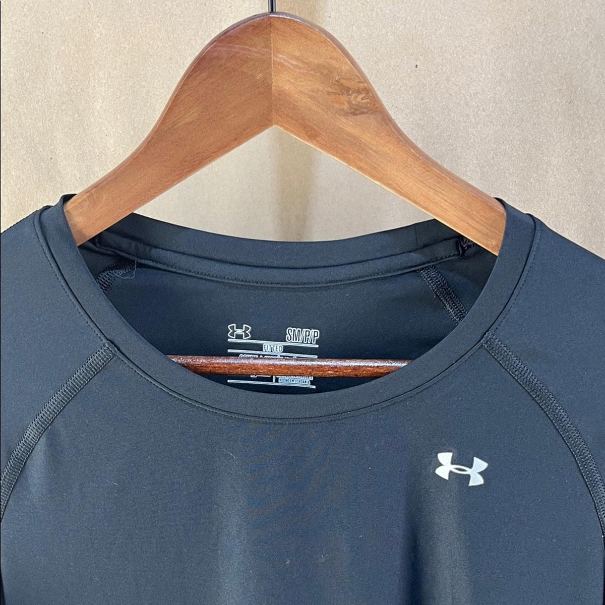 Under Armour Men’s Black Long Sleeve Performance Top (Size S)