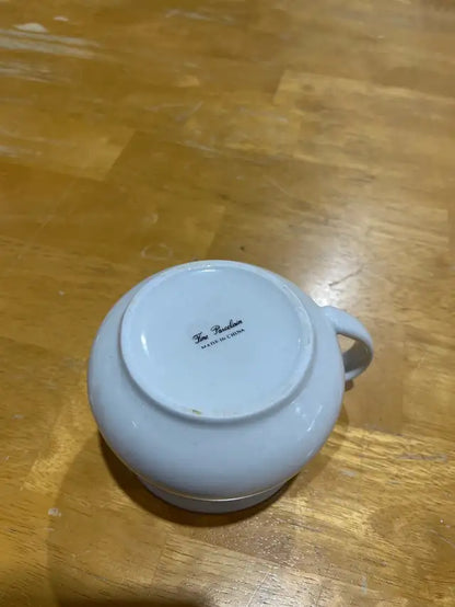 Fine Porcelain mushrooms mug/bowl Cup