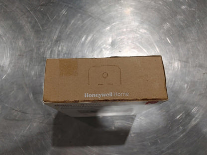 Brand New Sealed Honeywell Home RTH2300B Programmable Thermostat White