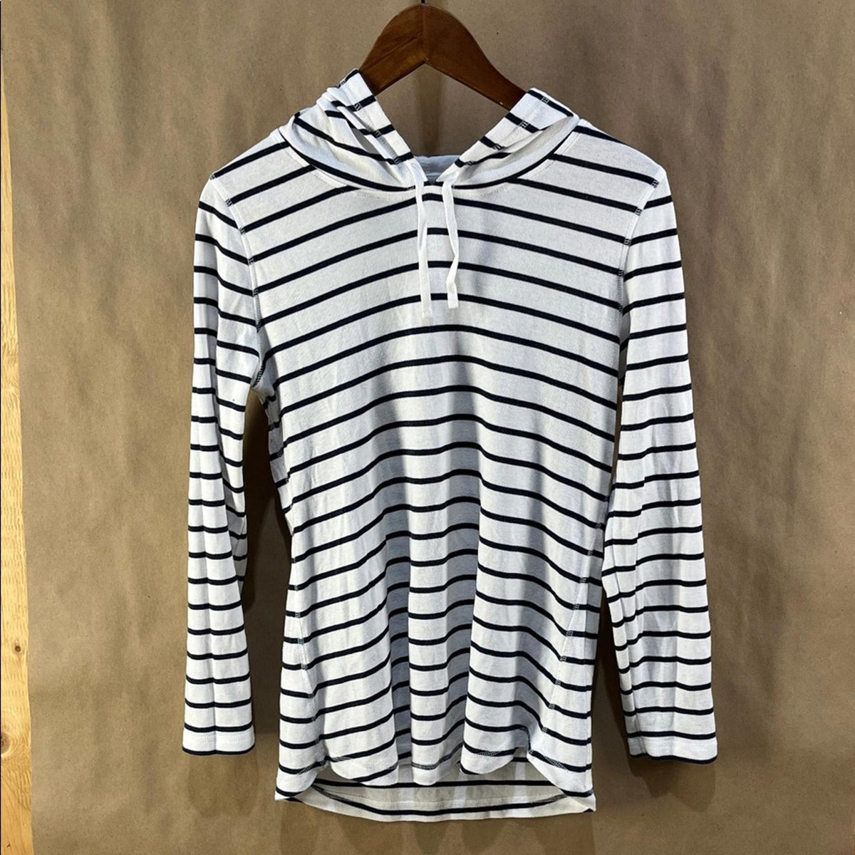 Haut à capuche rayé à manches longues pour femme Eddie Bauer (taille L)