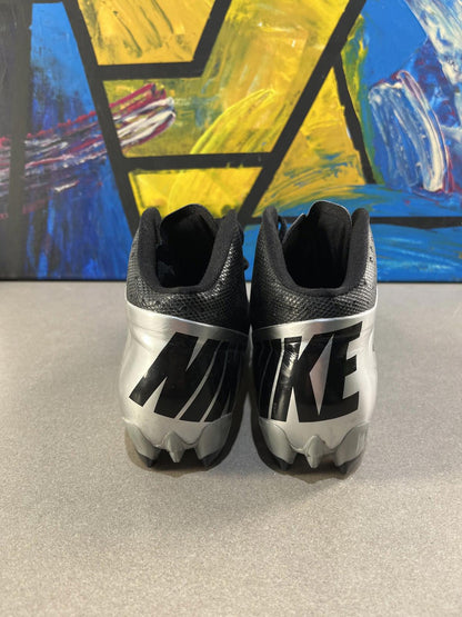 Nike Vapor Pro Mid Football Cleats (Men’s US 8)