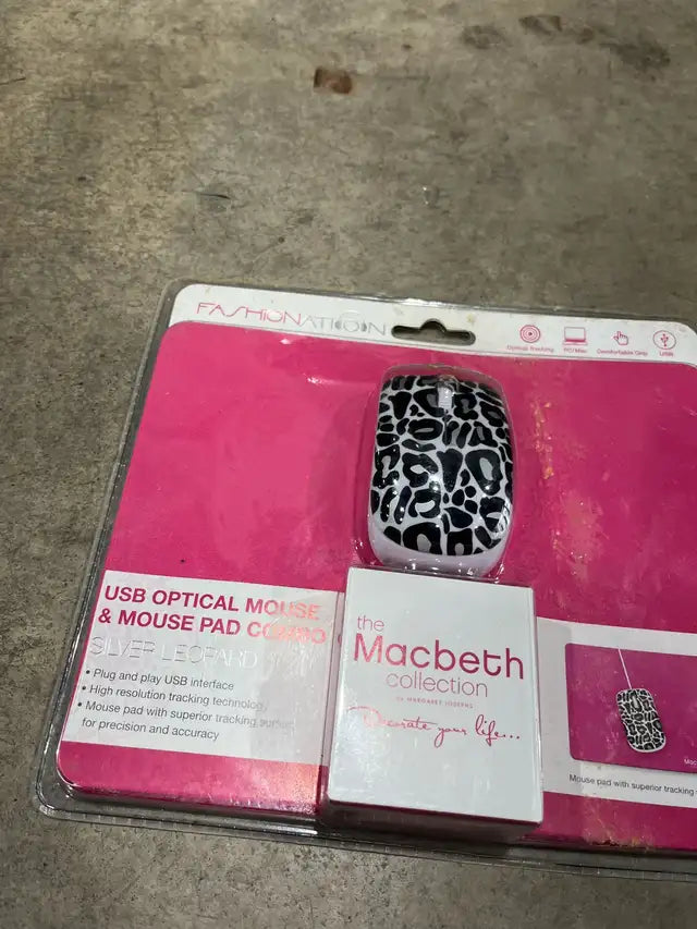 Macbeth Mouse Pad Combo