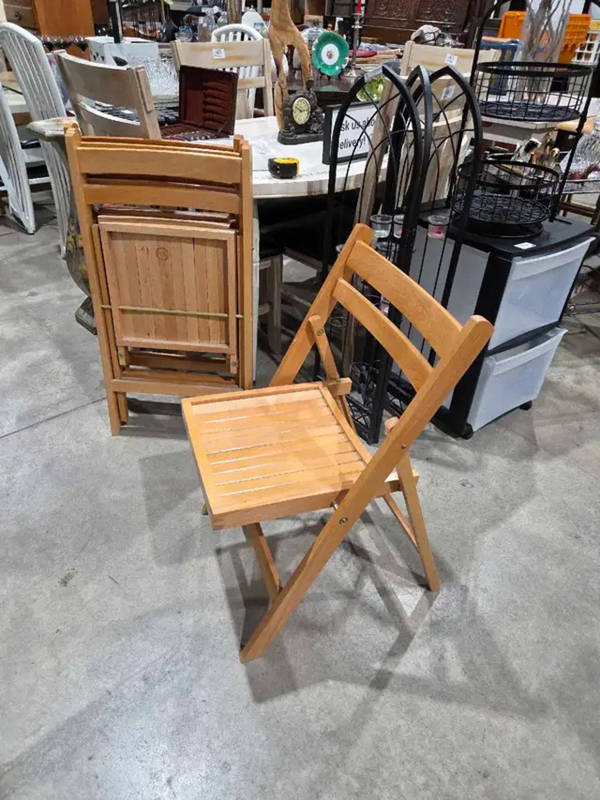 Wooden Folding Chairs Set of 4