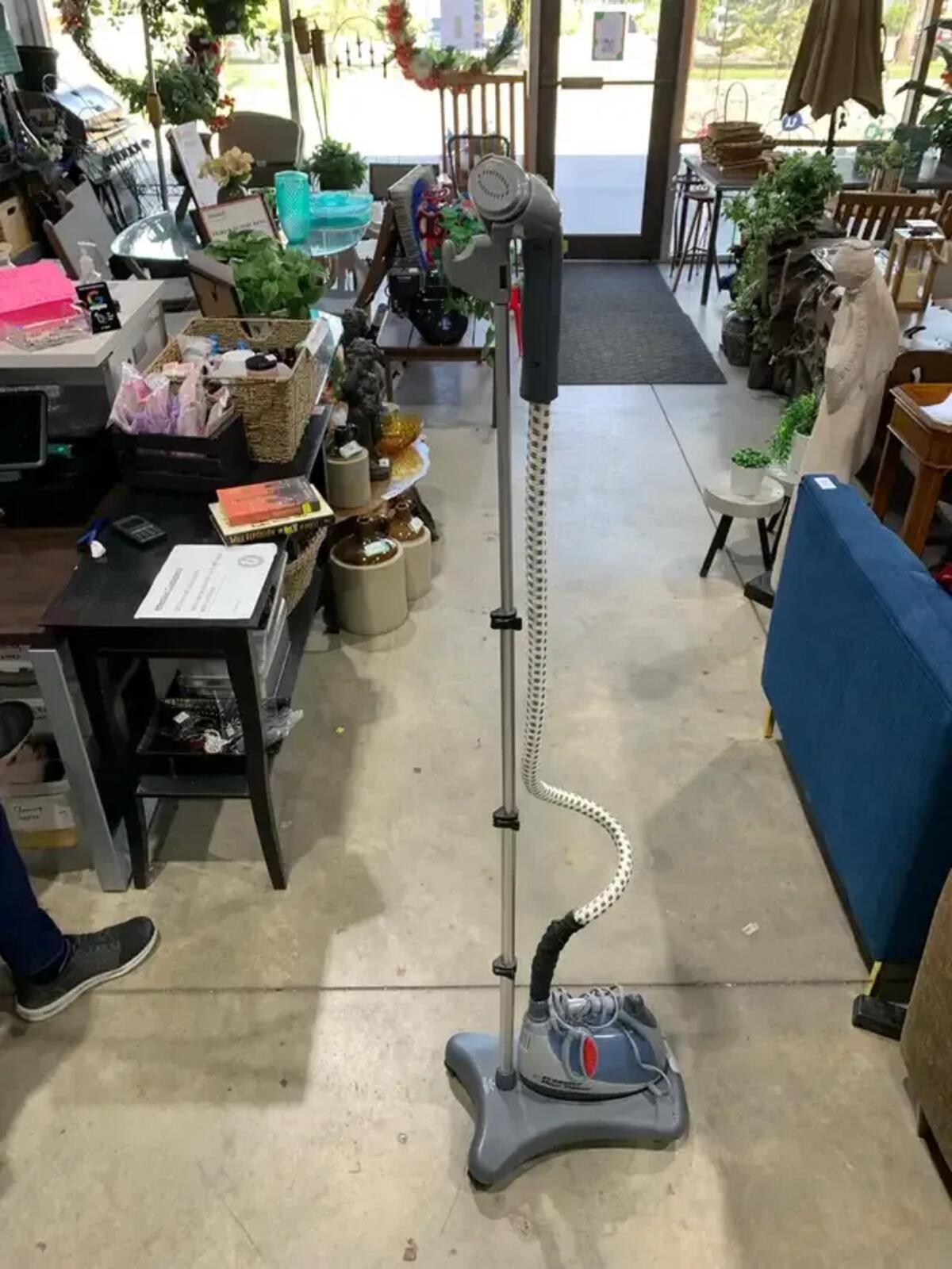 Shark Fabric Steamer