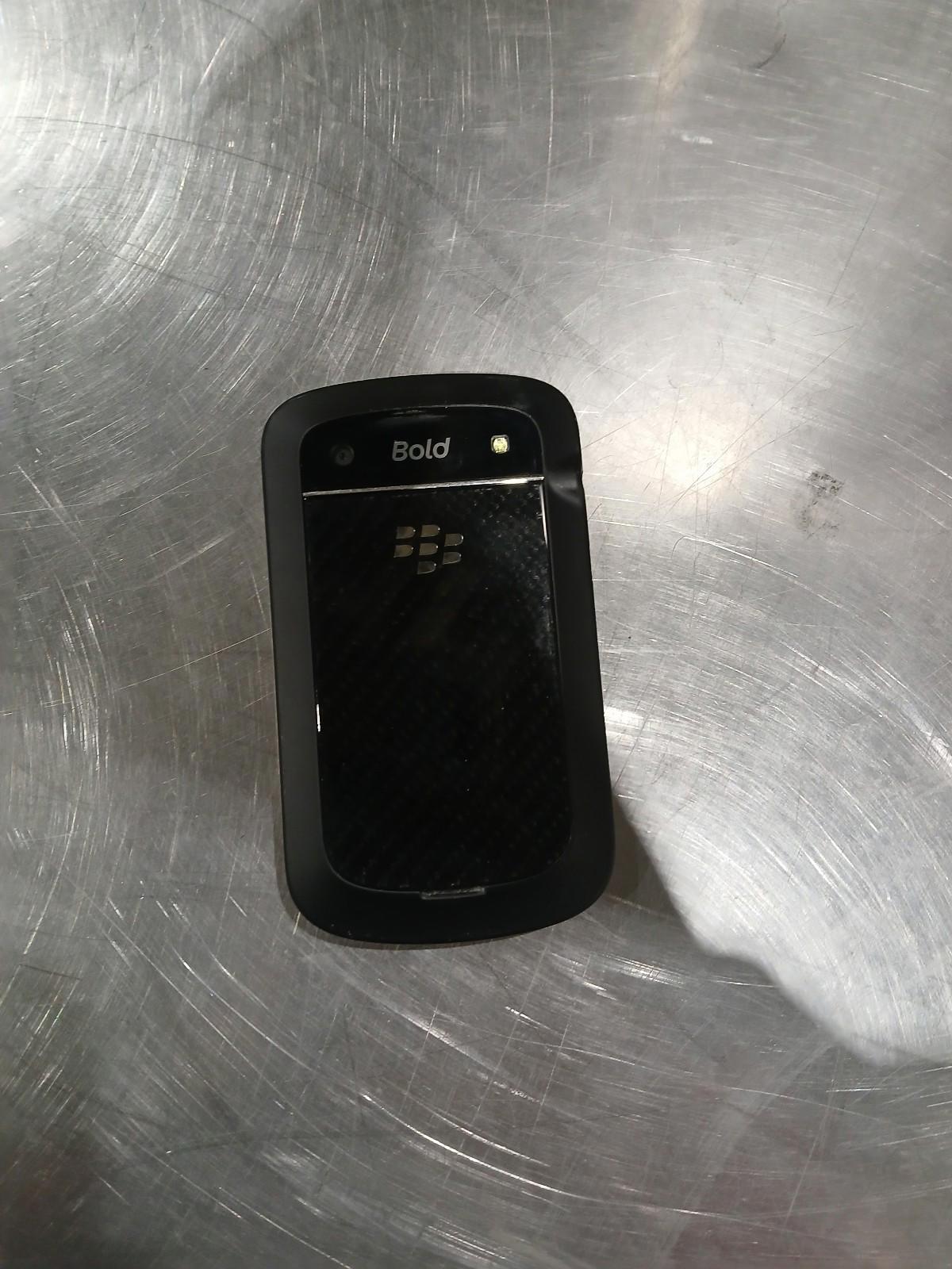 BlackBerry Bold 9900 - 8 GB - Black (Telus) (CA)  FOR PARTS ONLY