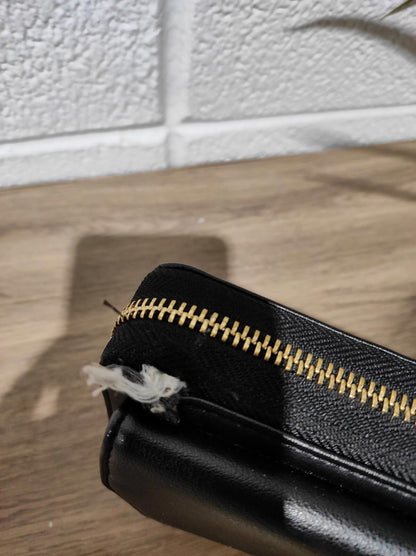 NUOKO Women's RFID Wallet Purse with Zip Around