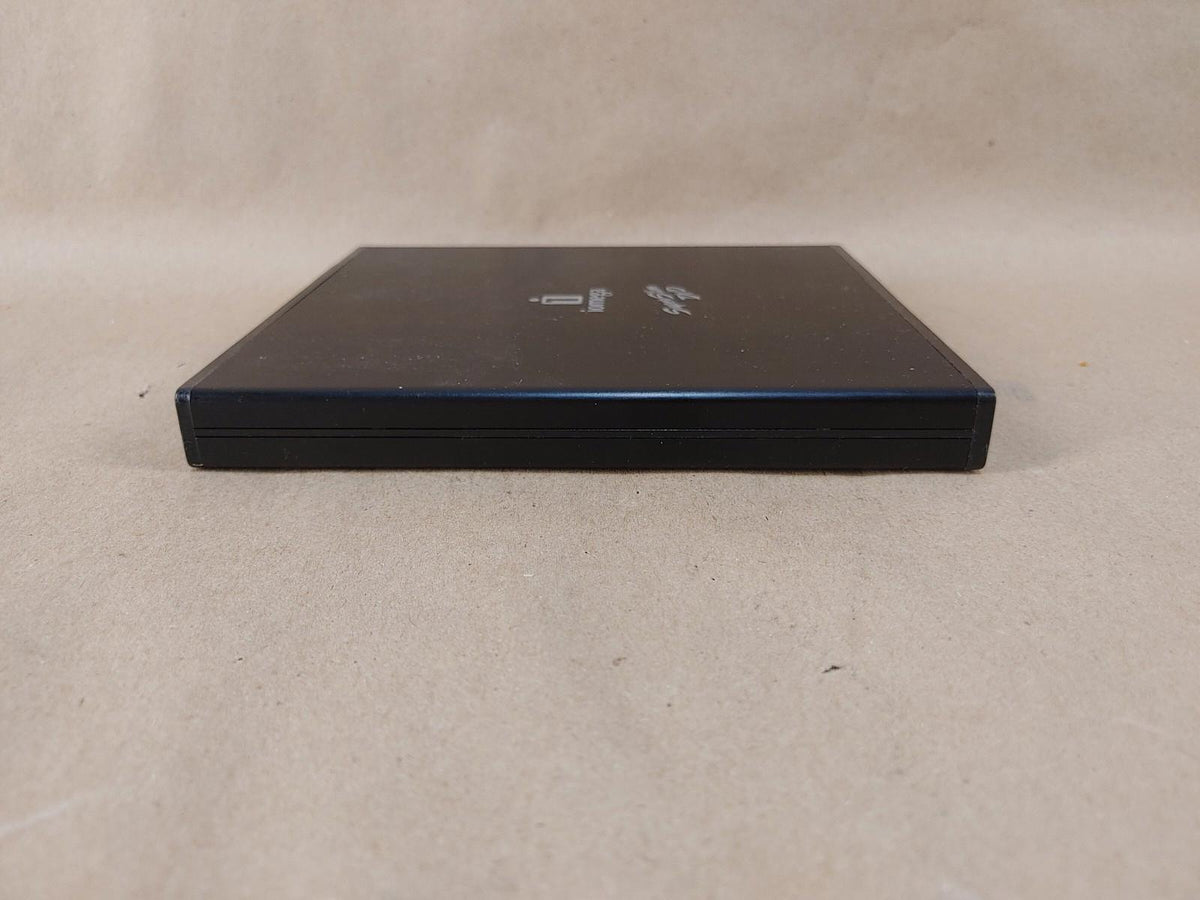Bon état, graveur DVD iomega SuperSlim DVDRW8X-U noir, testé et fonctionnel.