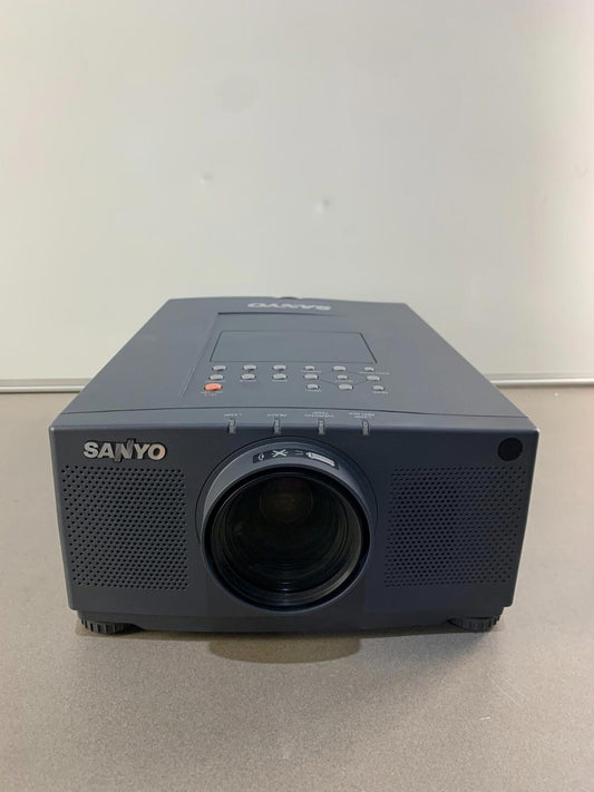Sanyo PLC-SP10N Multimedia Pro X-IV Conference Room Projector