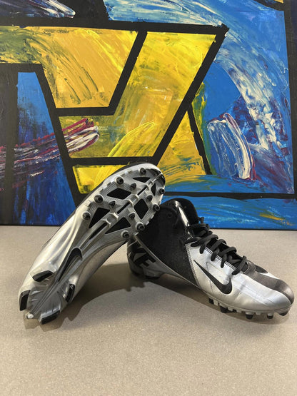 Nike Vapor Pro Mid Football Cleats (Men’s US 8)