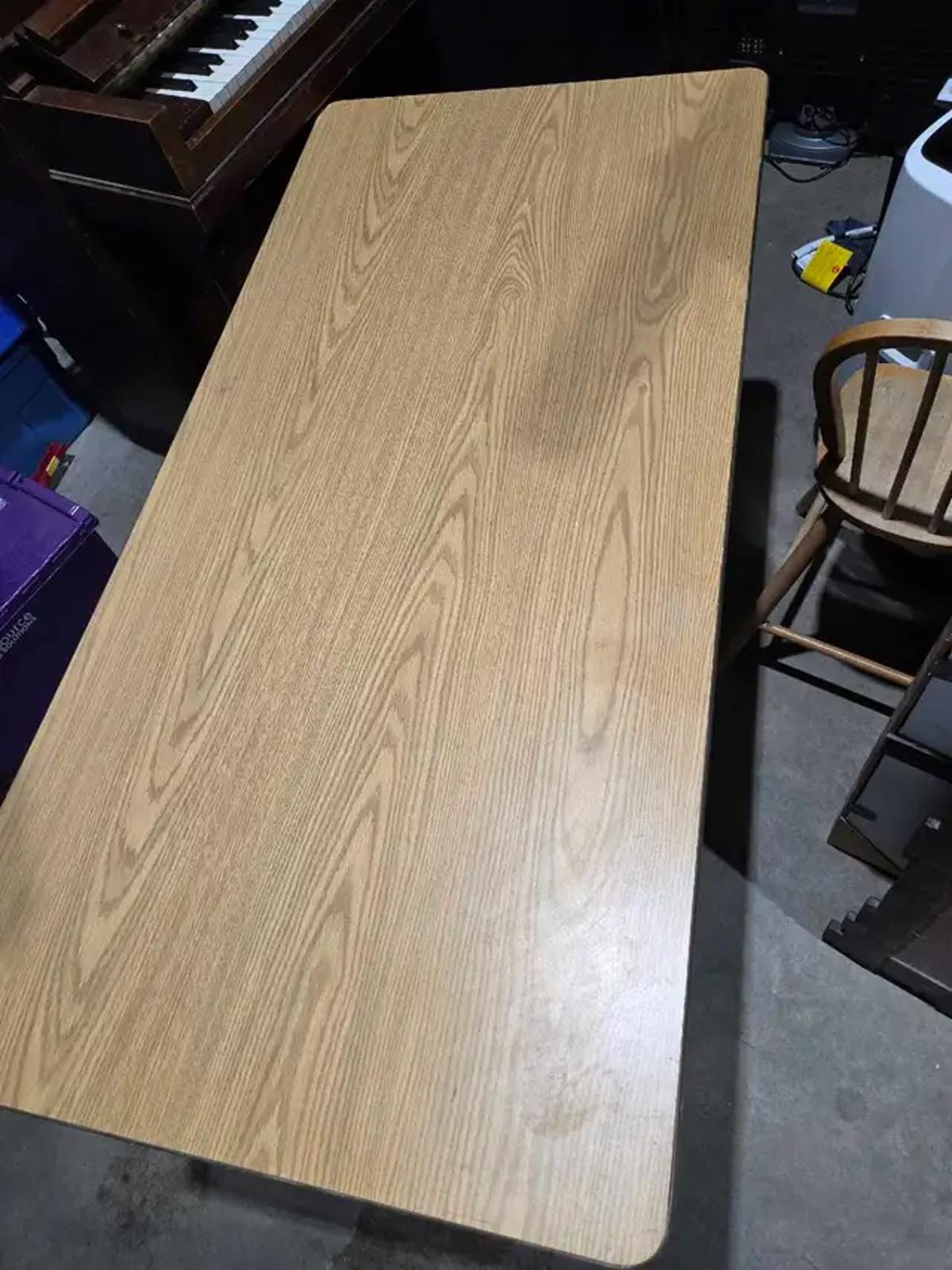 5ft Wooden Folding Table