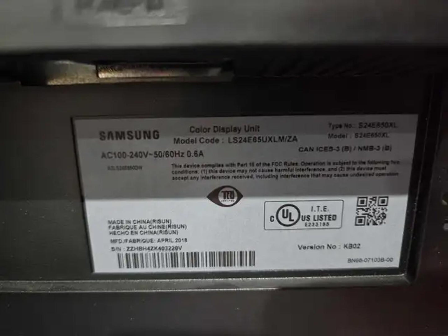 Samsung S24E650 24" Monitor