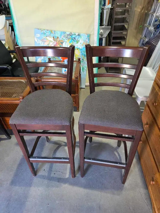2x Wooden Bar Stools - 30"