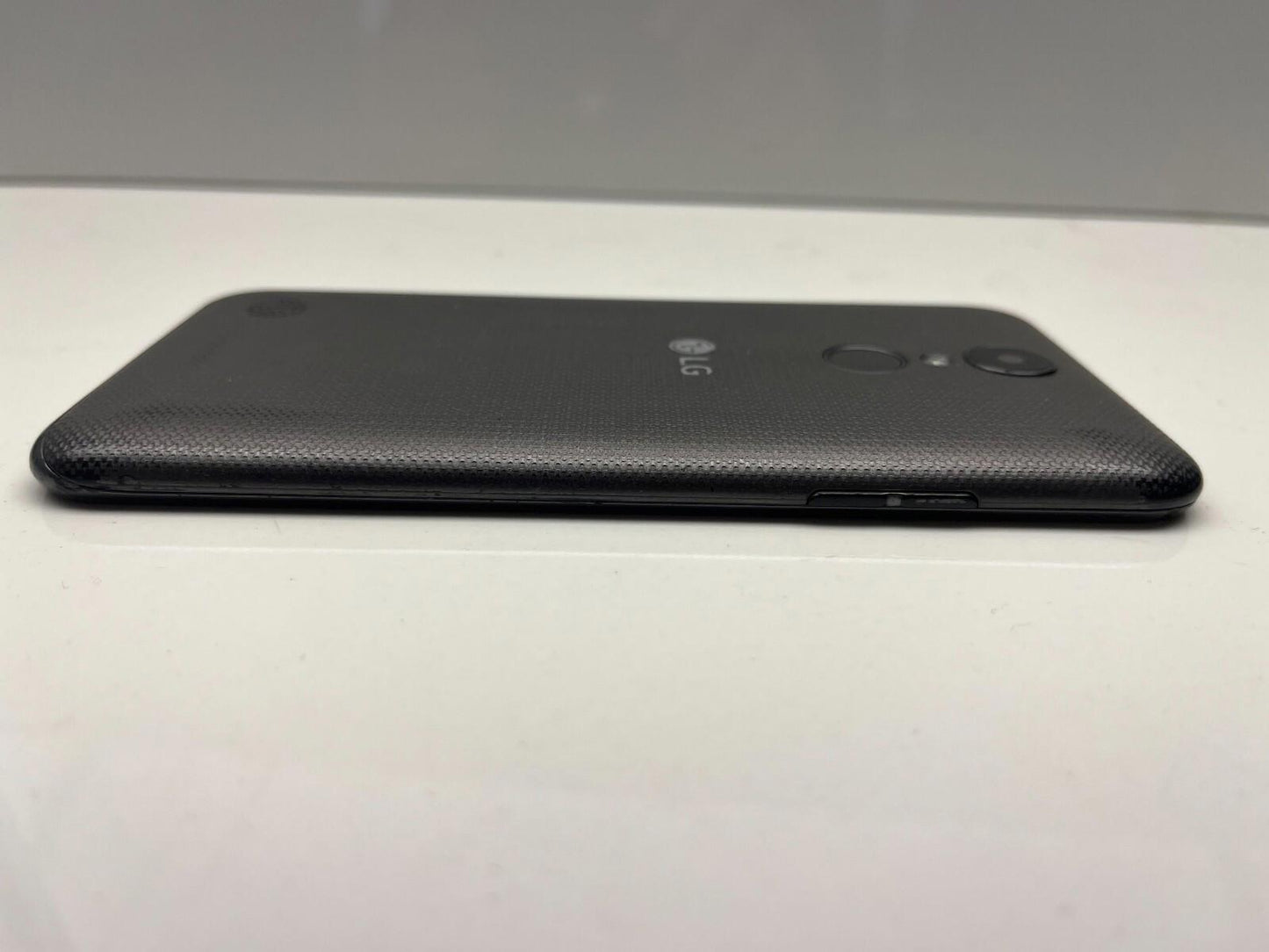 LG K4 Smartphone LG-M151 FOR PARTS