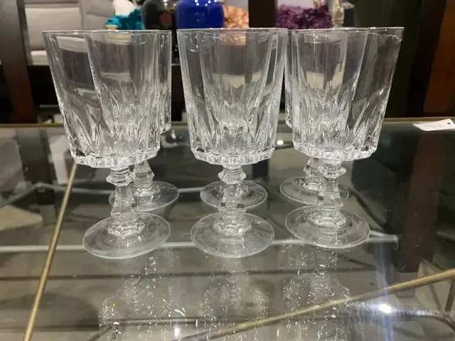 Clear Crystal Wine Glasses - Set of 6