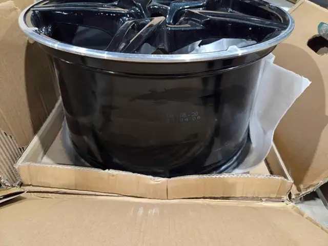 Radon Corvette Wide Rear Rims 20" 5x120 - 2 Available