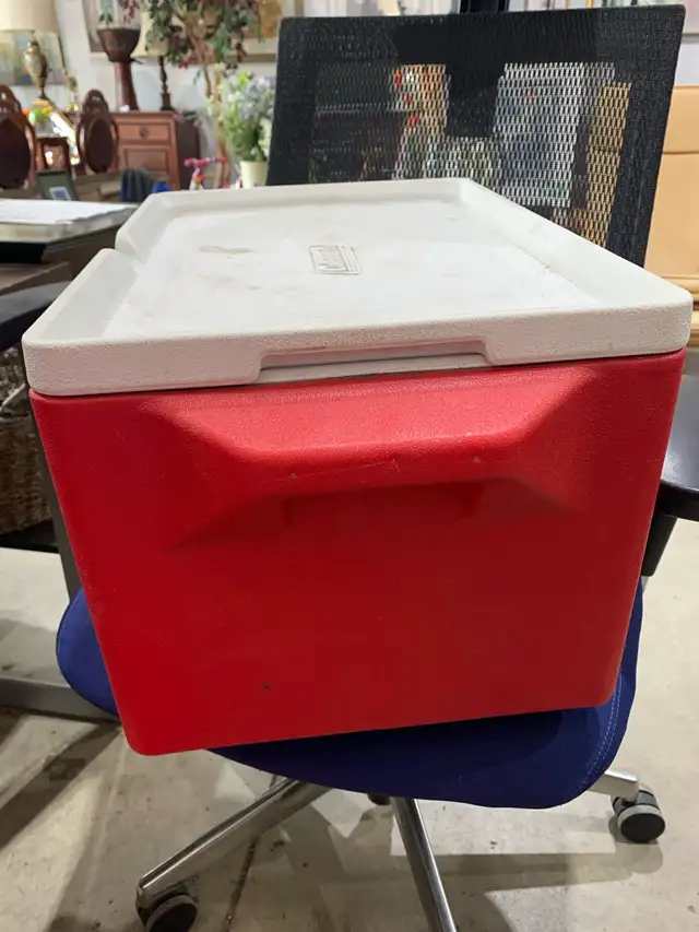 Coleman Party Stacker Cooler