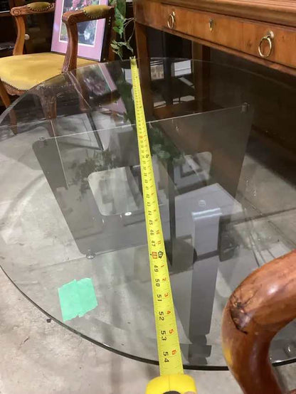 Oval glass coffee table