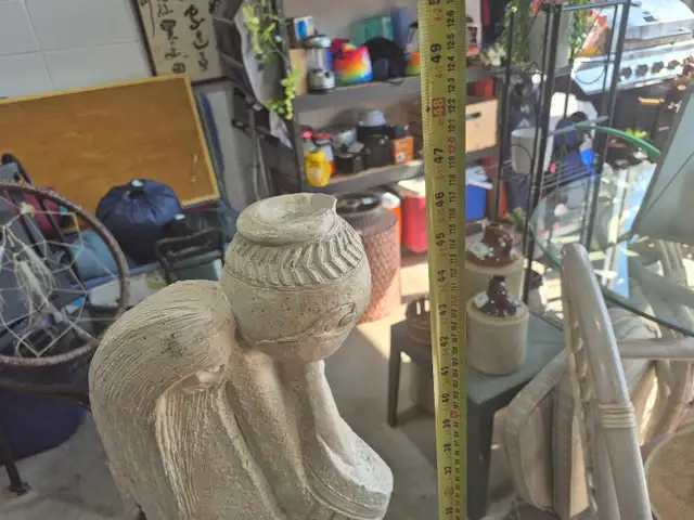1984 Austin Prod. Acoma Woman w/ Vase Sculpture